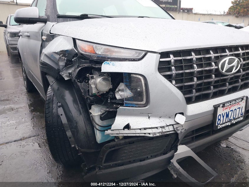 2022 HYUNDAI VENUE SEL - KMHRC8A35NU134584