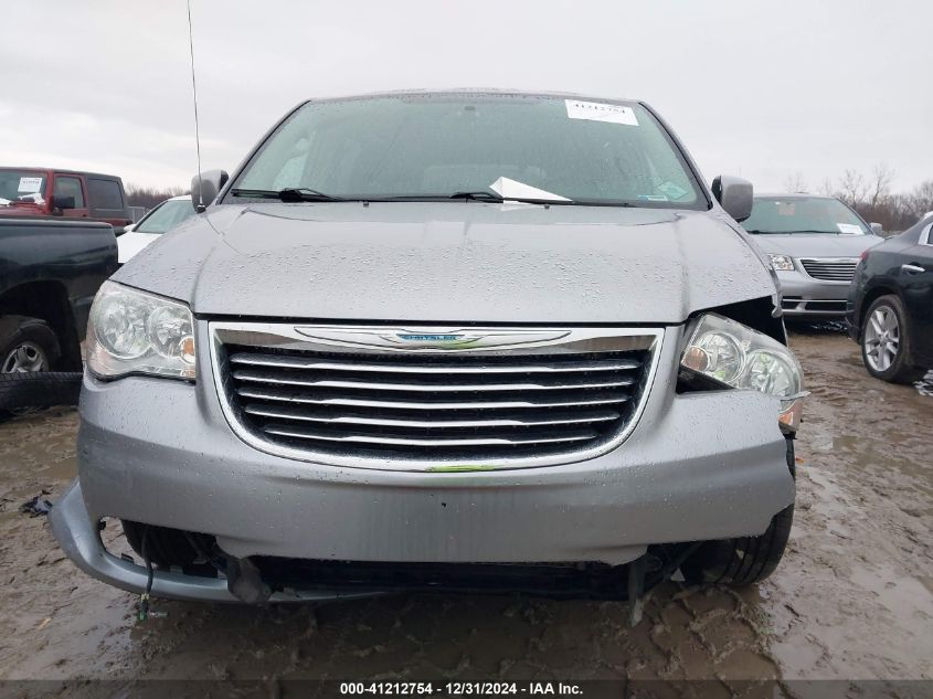 VIN 2C4RC1BG8FR656637 2015 Chrysler Town and Countr... no.12