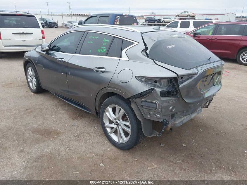 2017 INFINITI QX30 PREMIUM - SJKCH5CP3HA027322