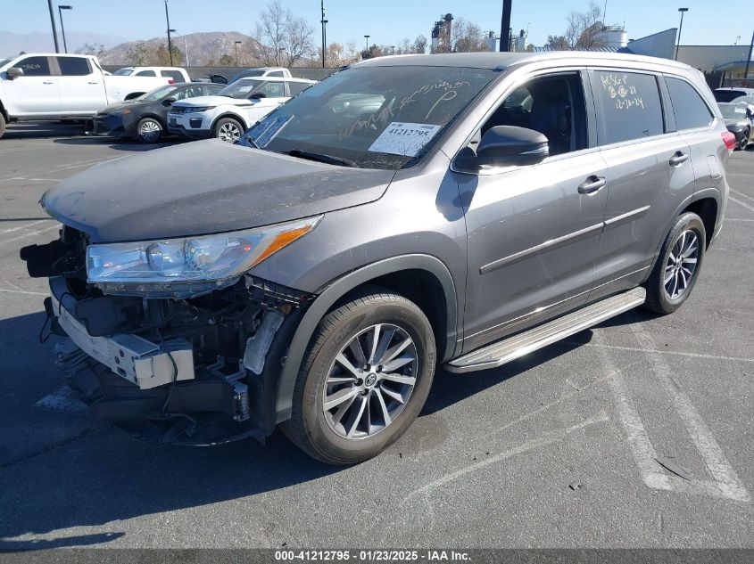 VIN 5TDKZRFH9HS518276 2017 Toyota Highlander, Xle no.2