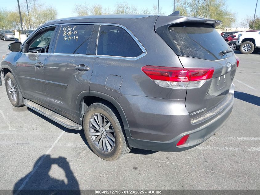 VIN 5TDKZRFH9HS518276 2017 Toyota Highlander, Xle no.3