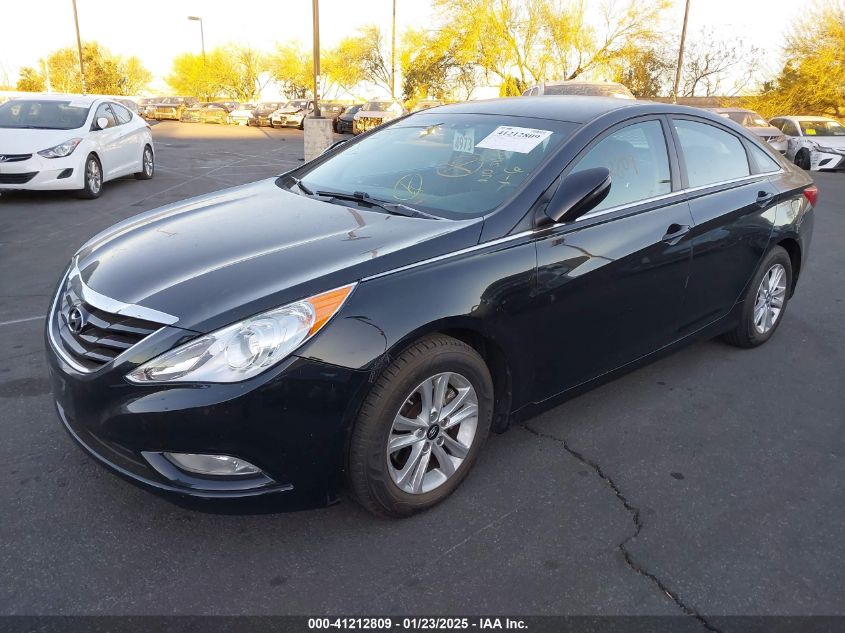 VIN 5NPEB4AC6DH728947 2013 Hyundai Sonata, Gls no.2