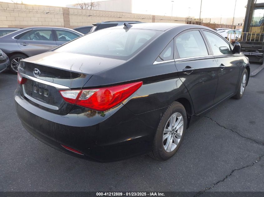 VIN 5NPEB4AC6DH728947 2013 Hyundai Sonata, Gls no.4