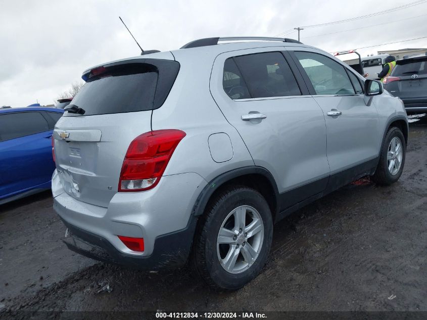 VIN 3GNCJLSB1KL383244 2019 Chevrolet Trax, LT no.4