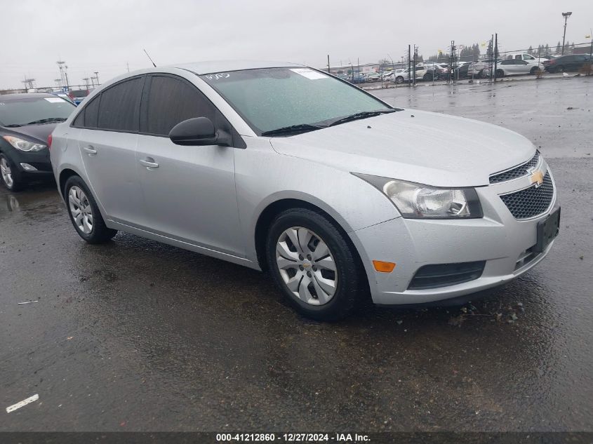 VIN 1G1PA5SG0D7282049 2013 CHEVROLET CRUZE no.1