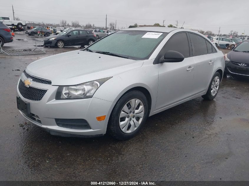 VIN 1G1PA5SG0D7282049 2013 CHEVROLET CRUZE no.2