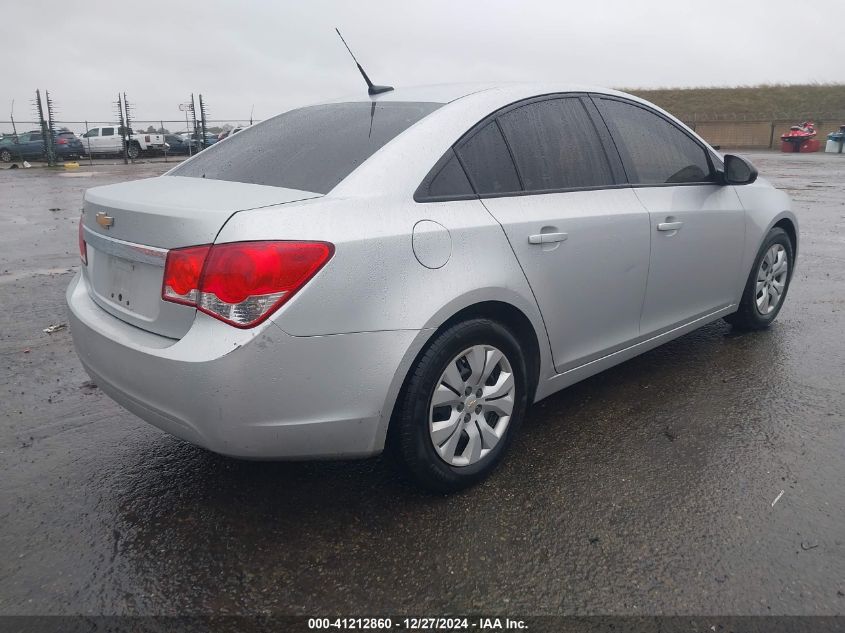 VIN 1G1PA5SG0D7282049 2013 CHEVROLET CRUZE no.4