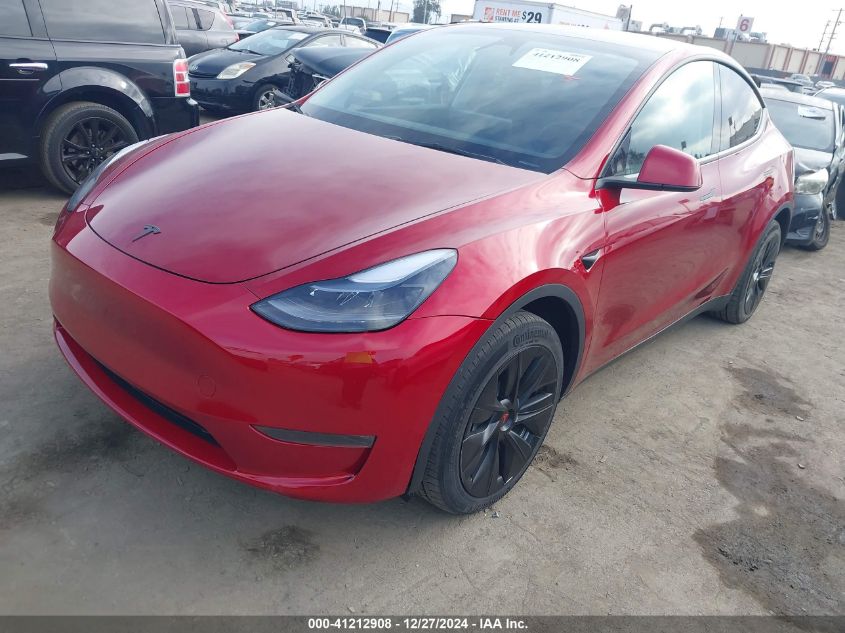 VIN 7SAYGDED7RF052678 2024 Tesla Model Y no.2