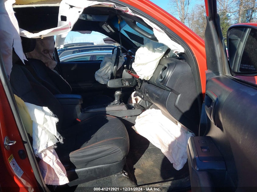 2016 TOYOTA TACOMA VIN: 5TFDZ5BN9GX008130