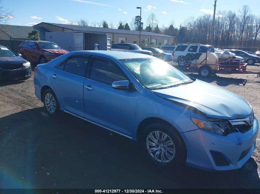 2013 Toyota Camry, LE