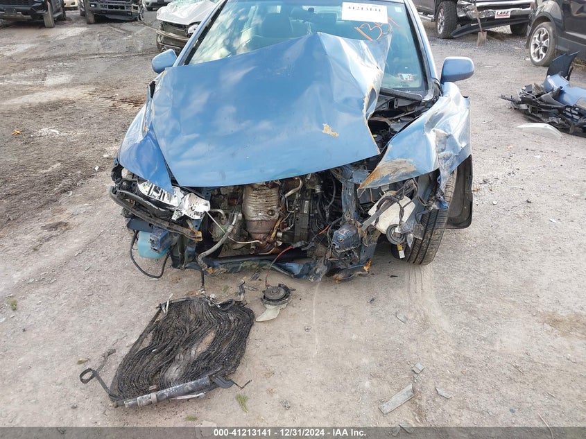 2007 HONDA CIVIC VIN: 1HGFA16857L011354