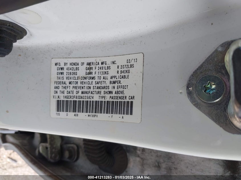2013 HONDA ACCORD VIN: 1HGCR3F80DA025824