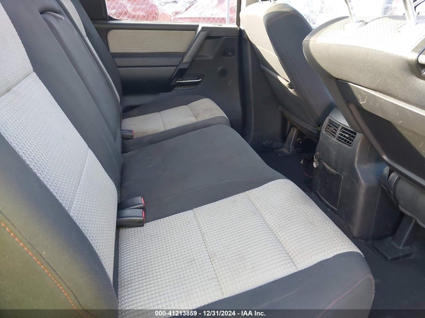 2010 NISSAN TITAN VIN: 1N6BA0EC6AN316710