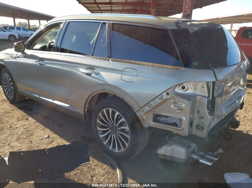 VIN 5LM5J7WC9PGL15757 2023 LINCOLN AVIATOR no.3