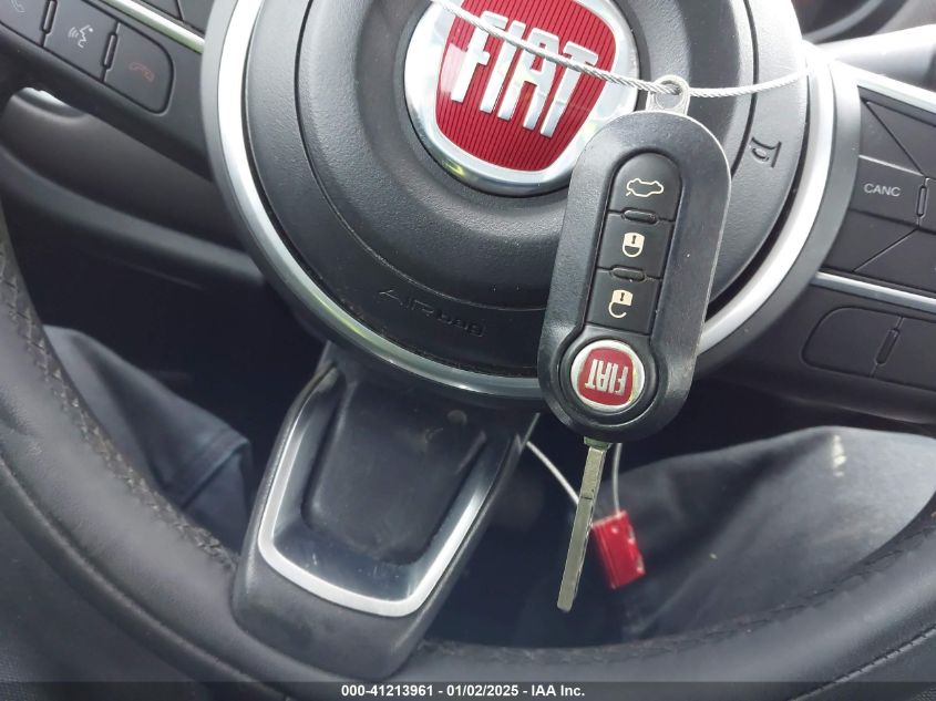 VIN ZFBCFAAH4JZ041009 2018 FIAT 500L no.11