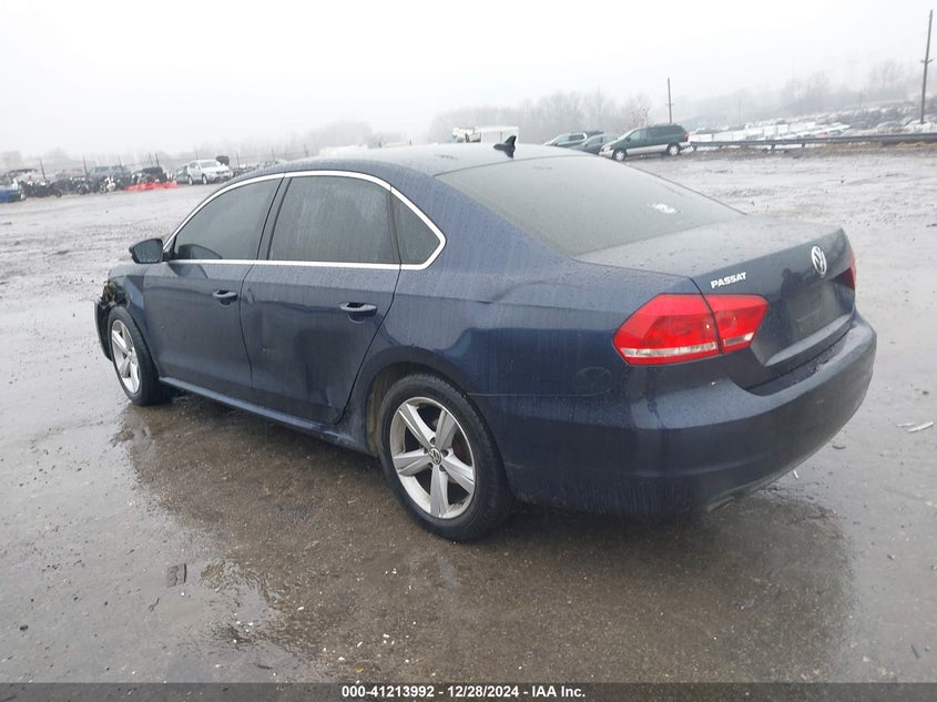 2013 VOLKSWAGEN PASSAT VIN: 1VWBH7A38DC016998