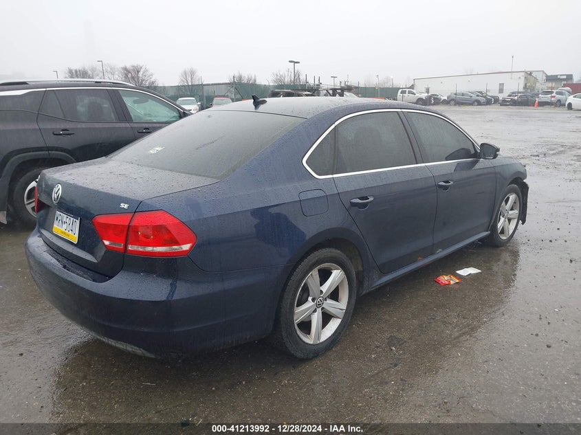 2013 VOLKSWAGEN PASSAT VIN: 1VWBH7A38DC016998