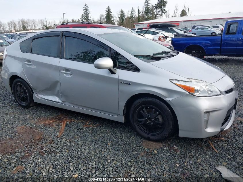 VIN JTDKN3DUXF0413528 2015 Toyota Prius, Two no.13