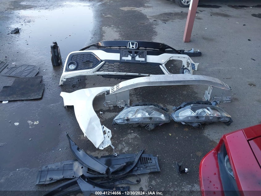2019 HONDA CIVIC VIN: SHHFK7H40KU404777