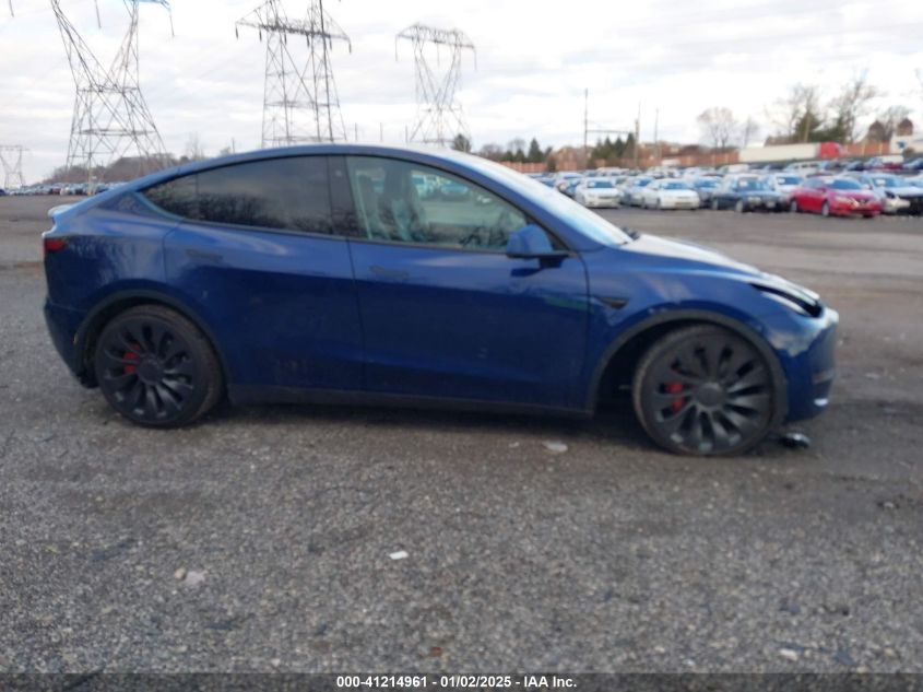 VIN 7SAYGDEF3PF643900 2023 TESLA MODEL Y no.14