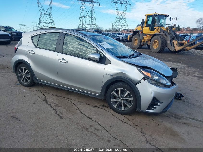 VIN JTDKDTB32J1602478 2018 TOYOTA PRIUS C no.1