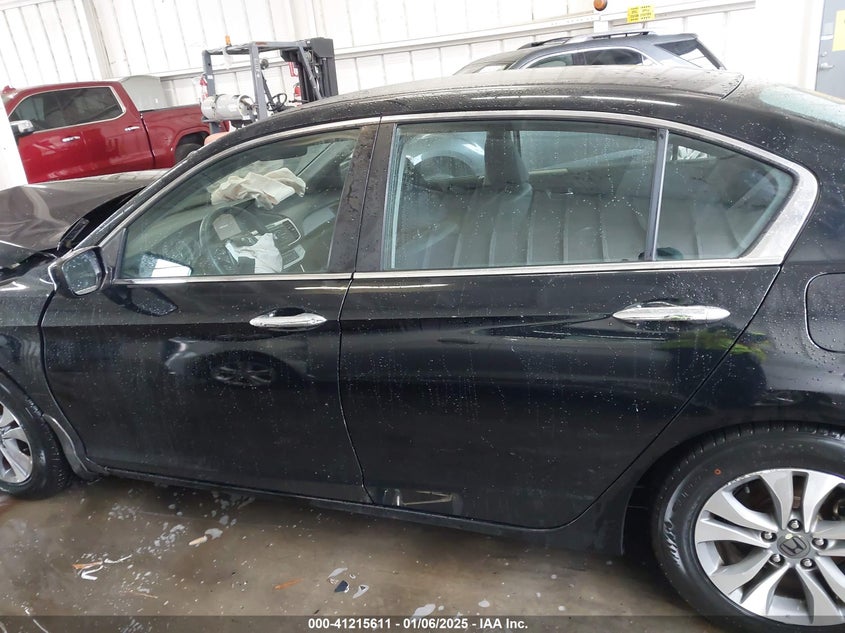 2015 HONDA ACCORD VIN: 1HGCR2F37FA062337