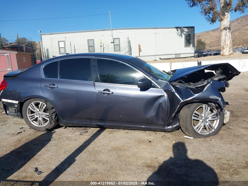 2013 INFINITI G37 JOURNEY - JN1CV6AP8DM716692