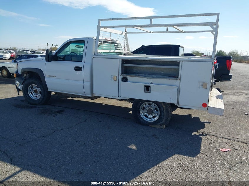 2006 CHEVROLET SILVERADO 2500HD VIN: 1GCHC24U26E237216