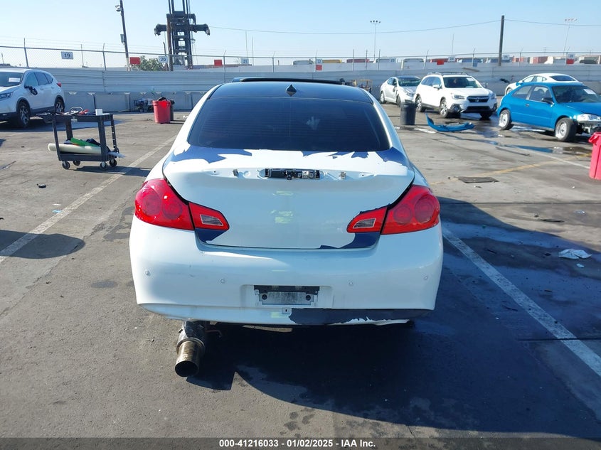2013 INFINITI G37 JOURNEY - JN1CV6AP2DM305305