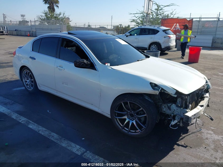 2013 INFINITI G37 JOURNEY - JN1CV6AP2DM305305
