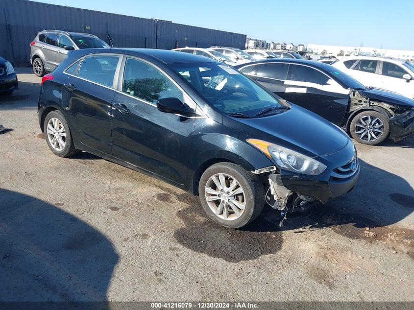2014 HYUNDAI ELANTRA GT VIN: KMHD35LH0EU223917