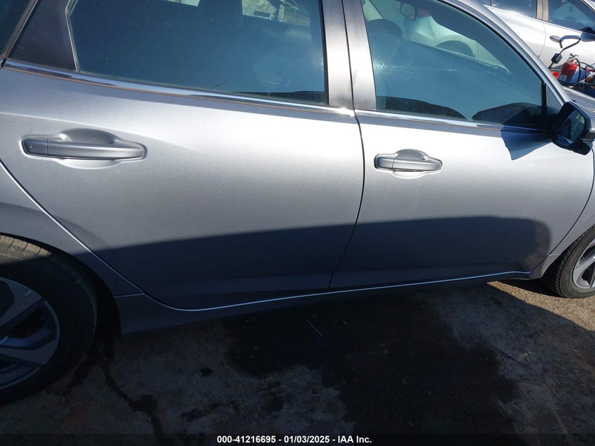 2019 HONDA INSIGHT VIN: 19XZE4F52KE002720