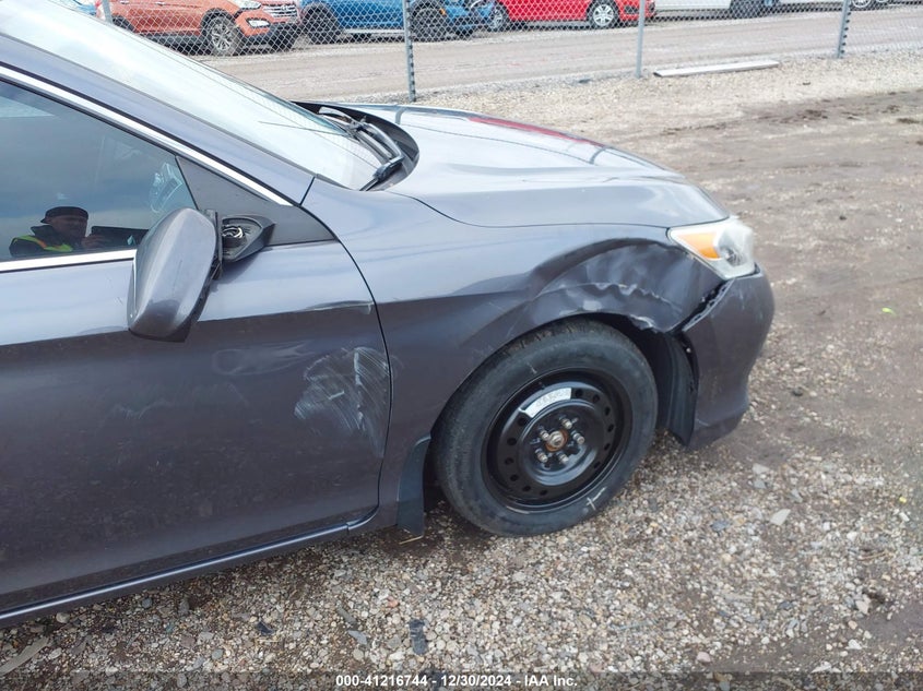 2016 HONDA ACCORD VIN: 1HGCR2F39GA006045