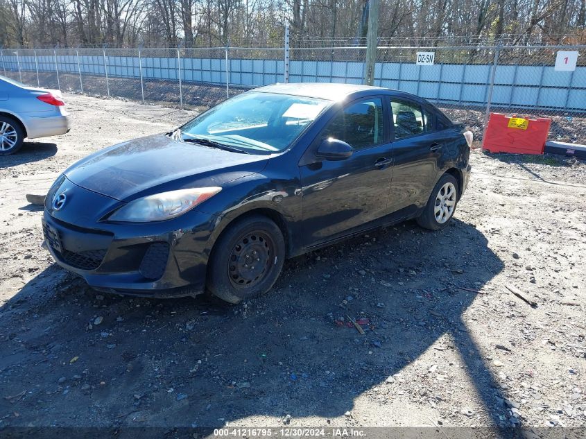 VIN JM1BL1TG5D1832996 2013 MAZDA MAZDA3 no.2