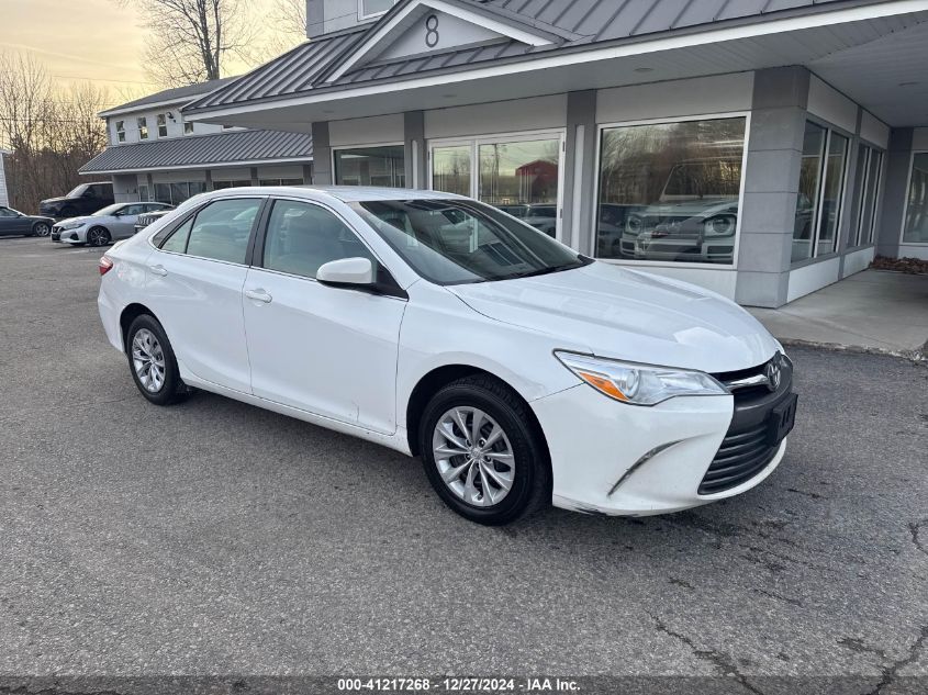 2017 Toyota Camry, LE