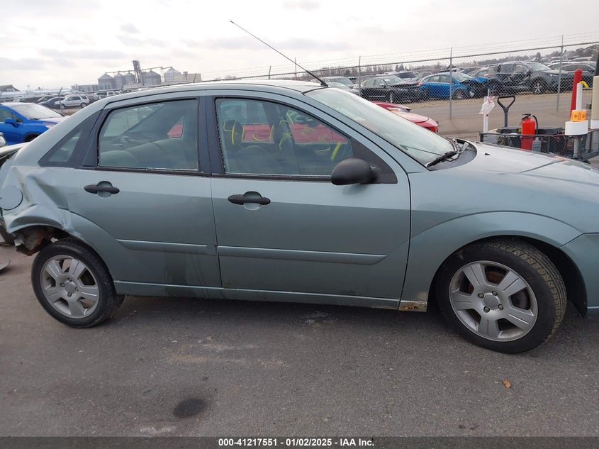 2006 FORD FOCUS VIN: 1FAFP34NX6W109722