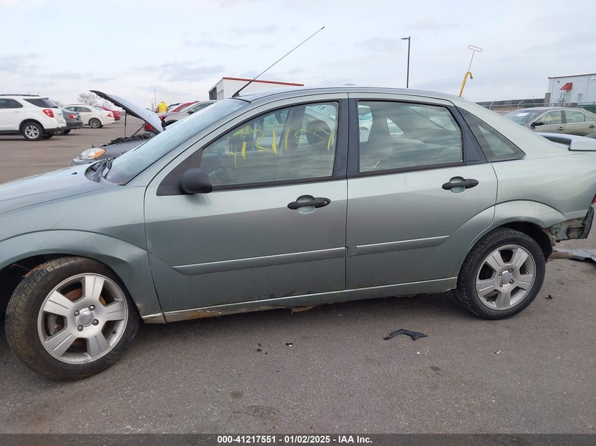 2006 FORD FOCUS VIN: 1FAFP34NX6W109722