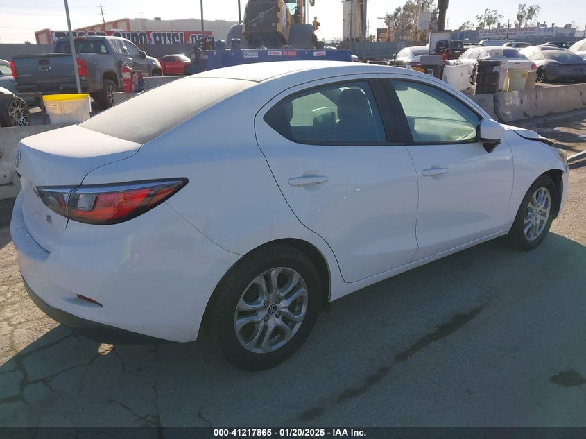 Vin: 3mydlbyv5hy151326, lot: 41708182, toyota yaris ia 20174