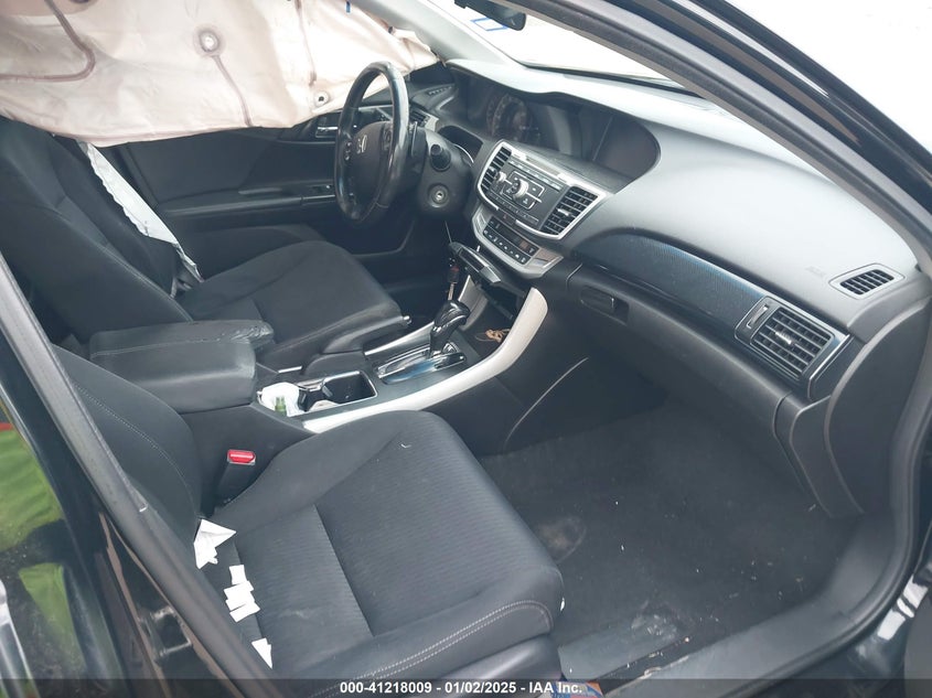 2013 HONDA ACCORD VIN: 1HGCR2F55DA241037
