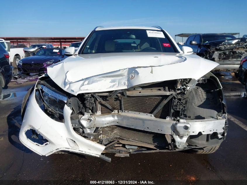 2017 MERCEDES-BENZ GLC VIN: WDC0G4JB1HF260946