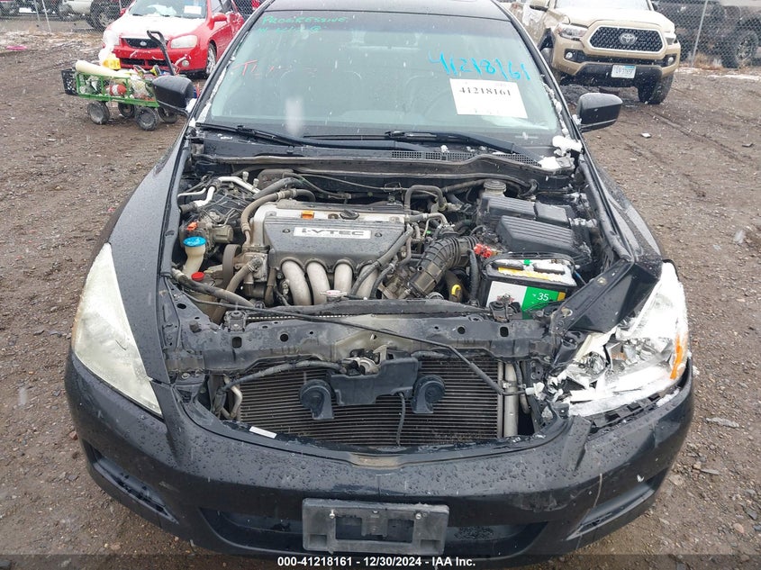 2007 HONDA ACCORD VIN: 1HGCM56817A140365