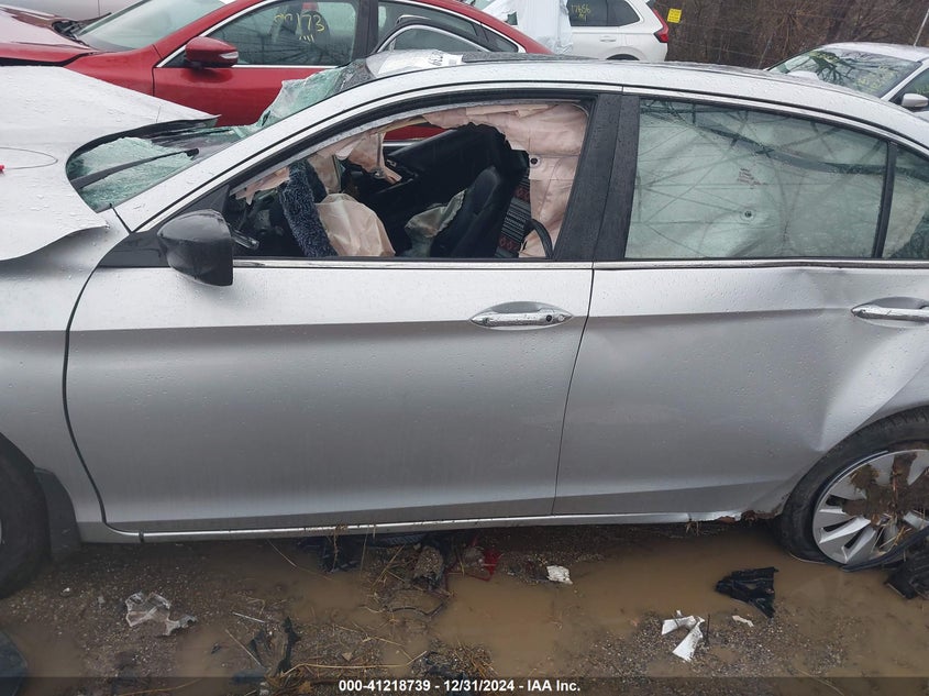 2013 HONDA ACCORD VIN: 1HGCR2F87DA114056