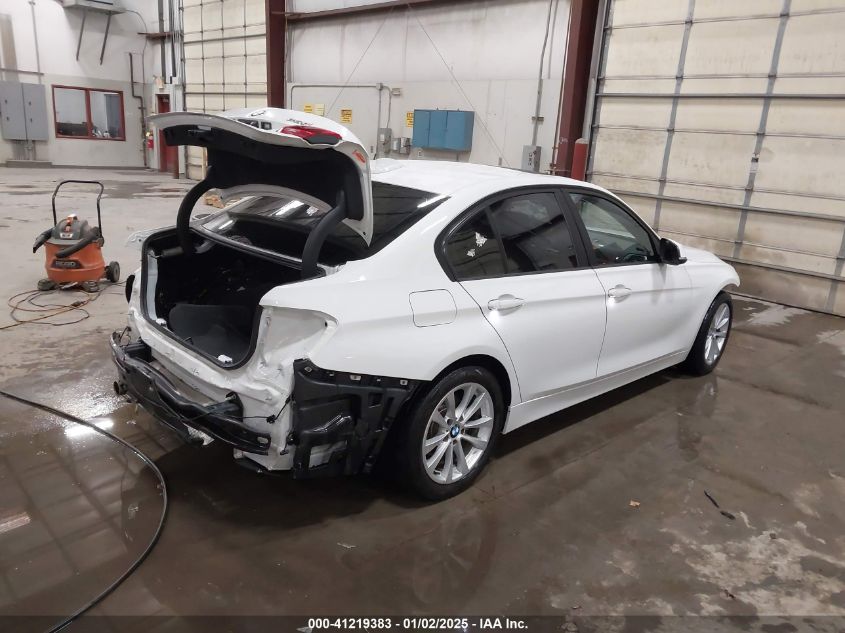 VIN WBA8E1G50JNU90985 2018 BMW 3 Series, 320I no.4