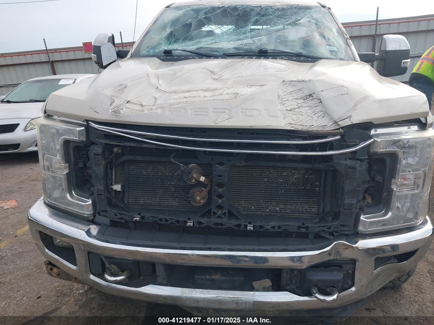 2017 FORD F-250 LARIAT - 1FT7W2BT0HED92024