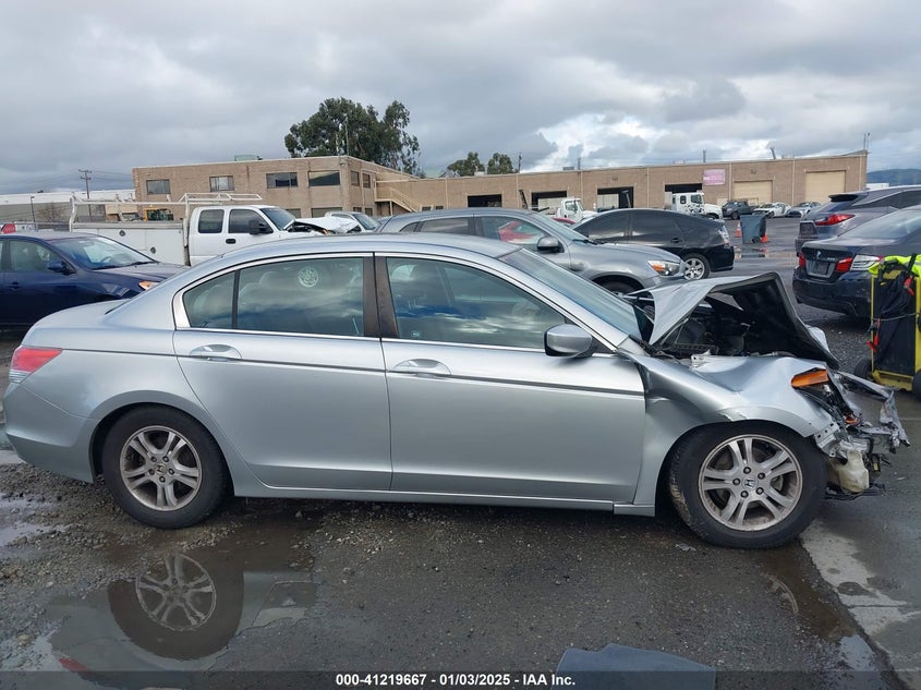 2009 HONDA ACCORD VIN: 1HGCP26329A179611