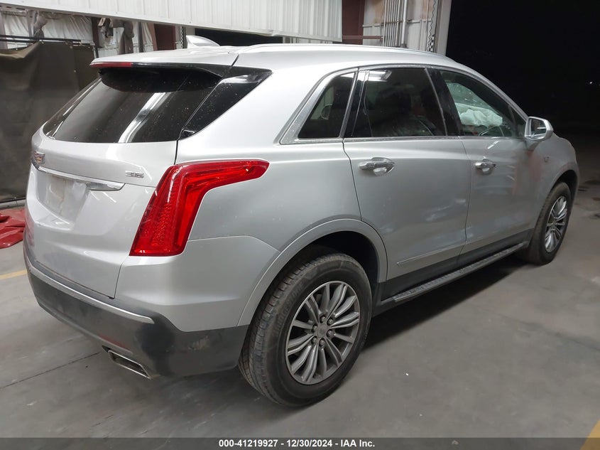 Vin: 1gyknbrs0hz205944, lot: 41710245, cadillac xt5 luxury 20174