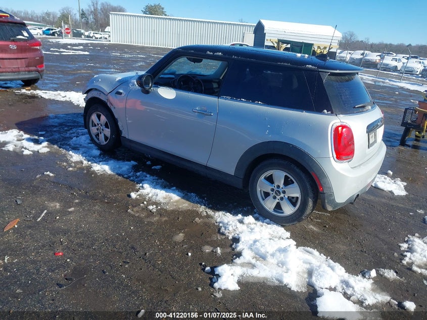 2016 MINI HARDTOP VIN: WMWXP5C50G2D14860