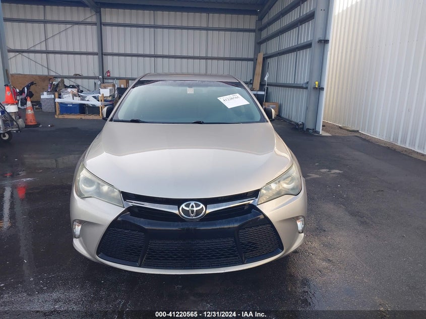 2015 TOYOTA CAMRY SE - 4T1BF1FK7FU033967