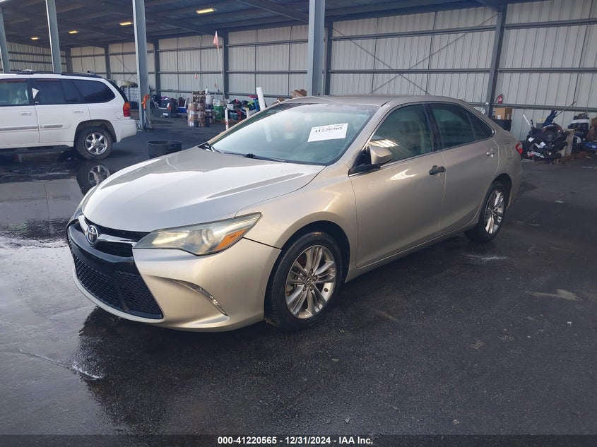 2015 TOYOTA CAMRY SE - 4T1BF1FK7FU033967