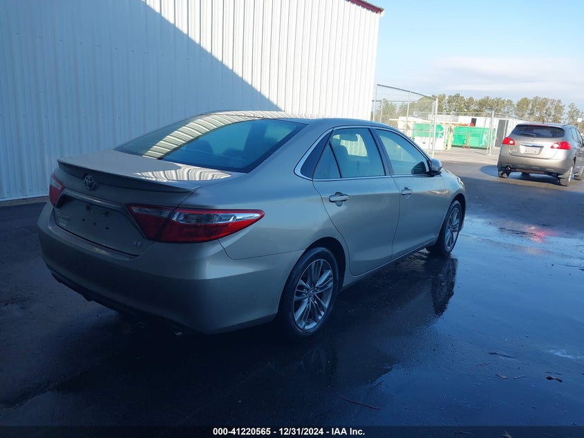2015 TOYOTA CAMRY SE - 4T1BF1FK7FU033967
